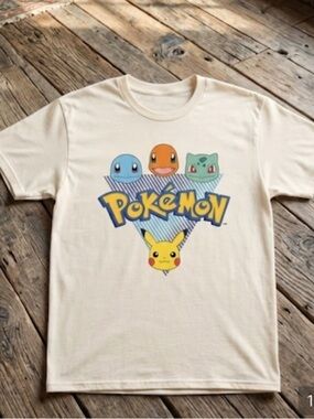 Pokemon Cream Graphic Shirt Men’s Size Medium